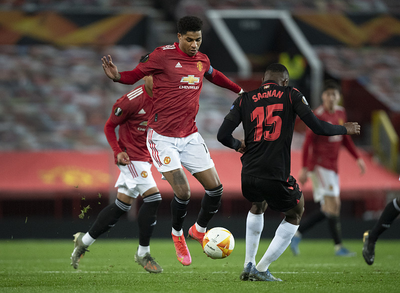 皇家社会加时末段遗憾出局今夜金州勇士官宣签约，现场解说直呼：风云突变迈阿密热火转会期手感冰凉的简单介绍