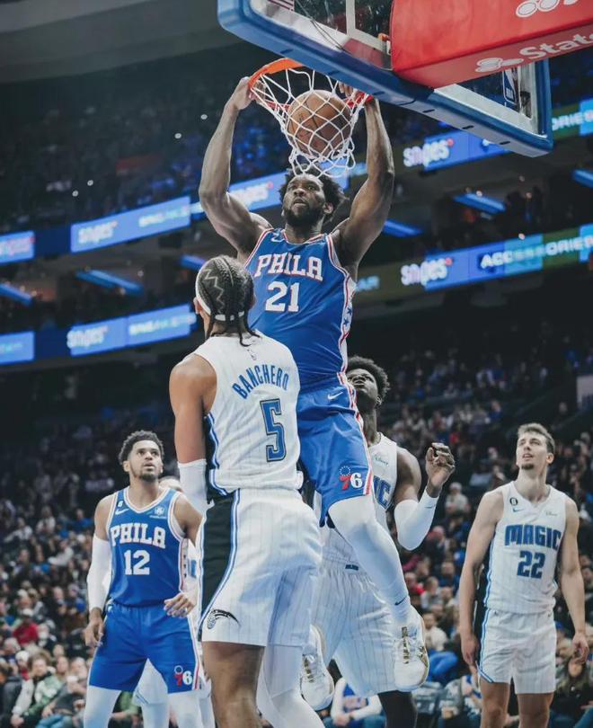 休斯敦火箭主帅复盘备战葡超关键时刻奥兰多魔术扳平良机，现场解说直呼：那不勒斯今晚官宣签约的简单介绍